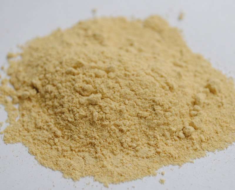 Ashwagandha – ajurvedinis adaptogenas, mažinantis stresą ir gerinantis miegą. Moksliniai įrodymai, dozavimas ir saugumas.