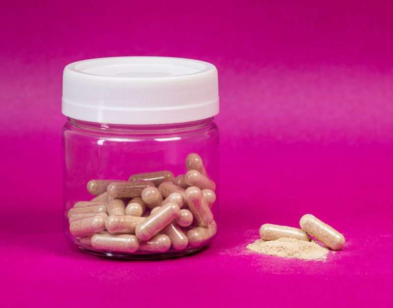 Gliukomananas – vienintelė skaidula su EFSA patvirtintu teiginiu apie svorio mažinimą. Palyginome dozes, formas ir kainas Lietuvos pirkėjui.